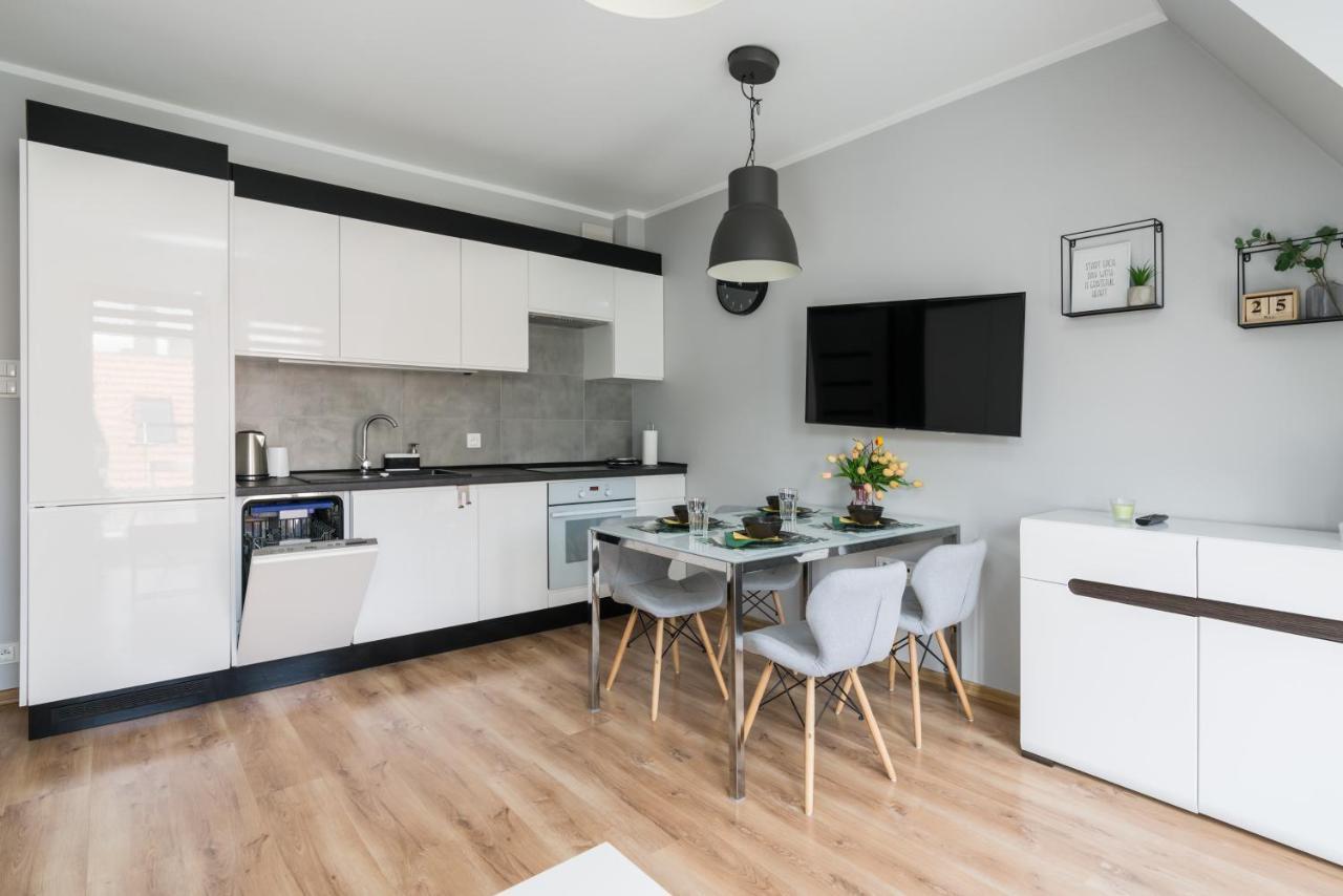Apartment Rozana Poznan By Noclegi Renters Exterior photo